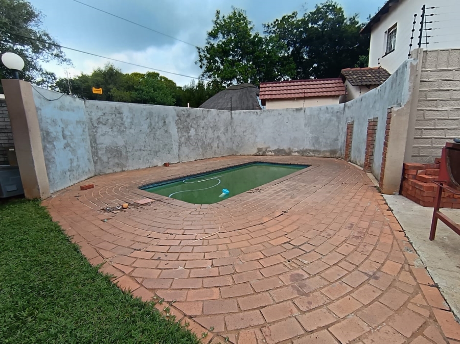 3 Bedroom Property for Sale in Protea Park North West